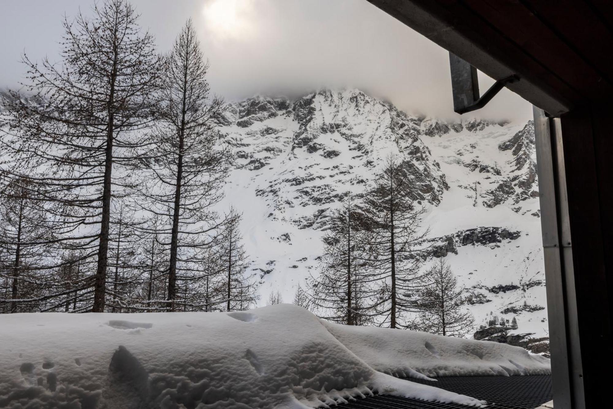 Erikzang - Cervinia Ski In Ski Out Apartments Breuil-Cervinia Luaran gambar